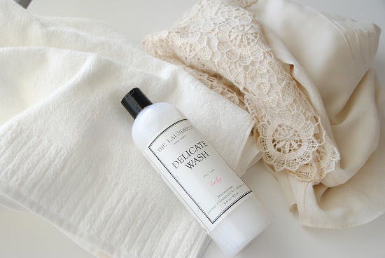 【最終値下げ】THE LAUNDRESS ウール＆カシミヤシャンプー 473mL 最終値下げ】THE LAUNDRESS ウール＆カシミヤシャンプー 473mL
