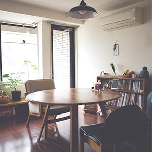 綺々子インテリア　アンティーク　ビンテージ　リビング katohouse_1_catch.jpg?auto=