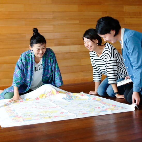 フラダンスやローカルフード、花火を満喫！通に聞くハワイの楽しみ方