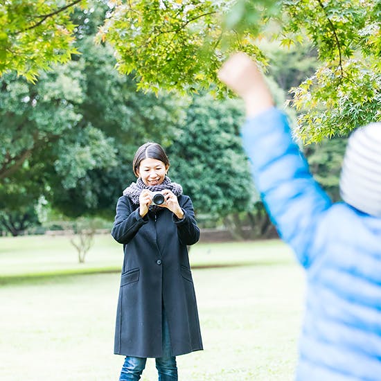 初心者おすすめ♪Canon EOS M10✨単焦点＆標準レンズ付 Wi-Fi搭載 子供の撮影におすすめ！持ち運びに便利なミラーレスカメラM10