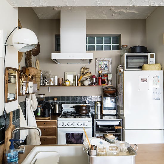 石井佳苗さんのインテリア実例、キッチンをセルフリノベでおしゃれに 北欧、暮らしの道具店