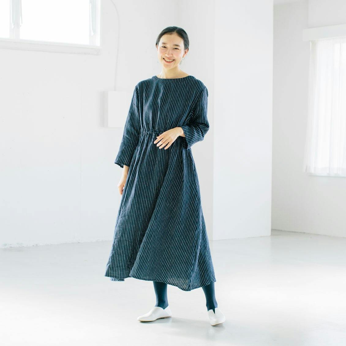 北欧暮らしの道具店 × fog linen workリネンのエプロンワンピース