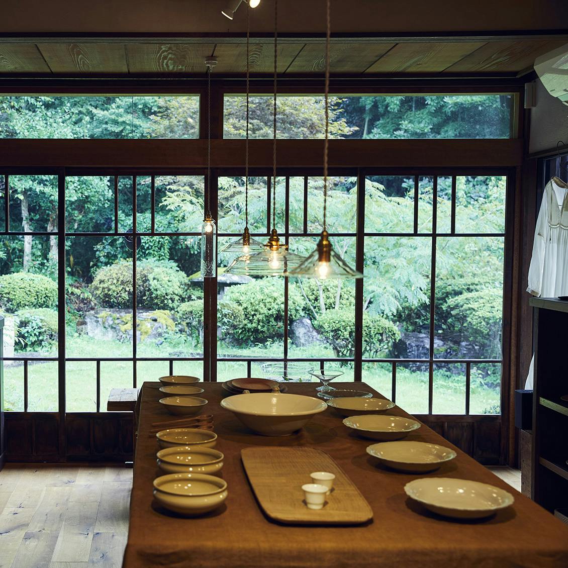 プロに教わる、作家ものの器の扱い方 - 北欧、暮らしの道具店