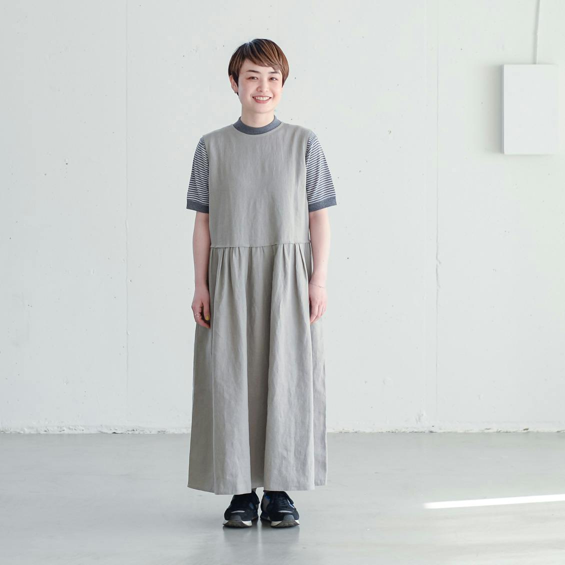 美品です。le glazik ノースリーブワンピース リネン　ベージュ 美品です。le glazik ノースリーブワンピース リネン ベージュ