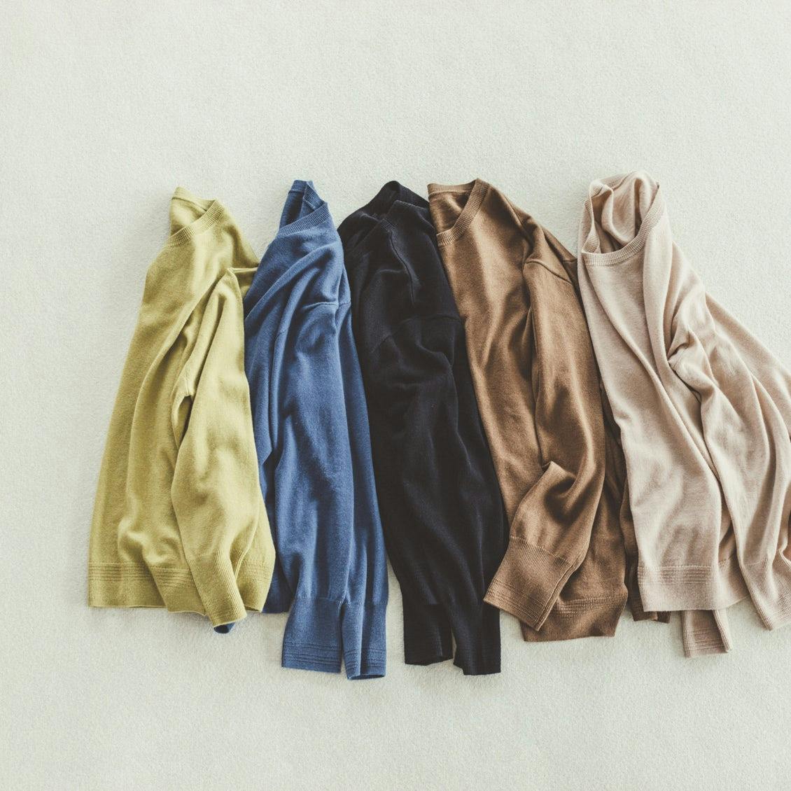 新商品】秋冬シーズンの日々に寄り添う、色とサイズ違いで選べるニット