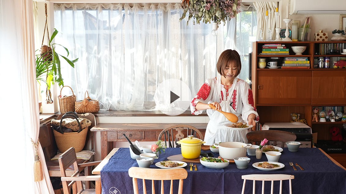 料理家さんの定番レシピ「ポークポットローストのオニオンジンジャーソース」[SPONSORED]