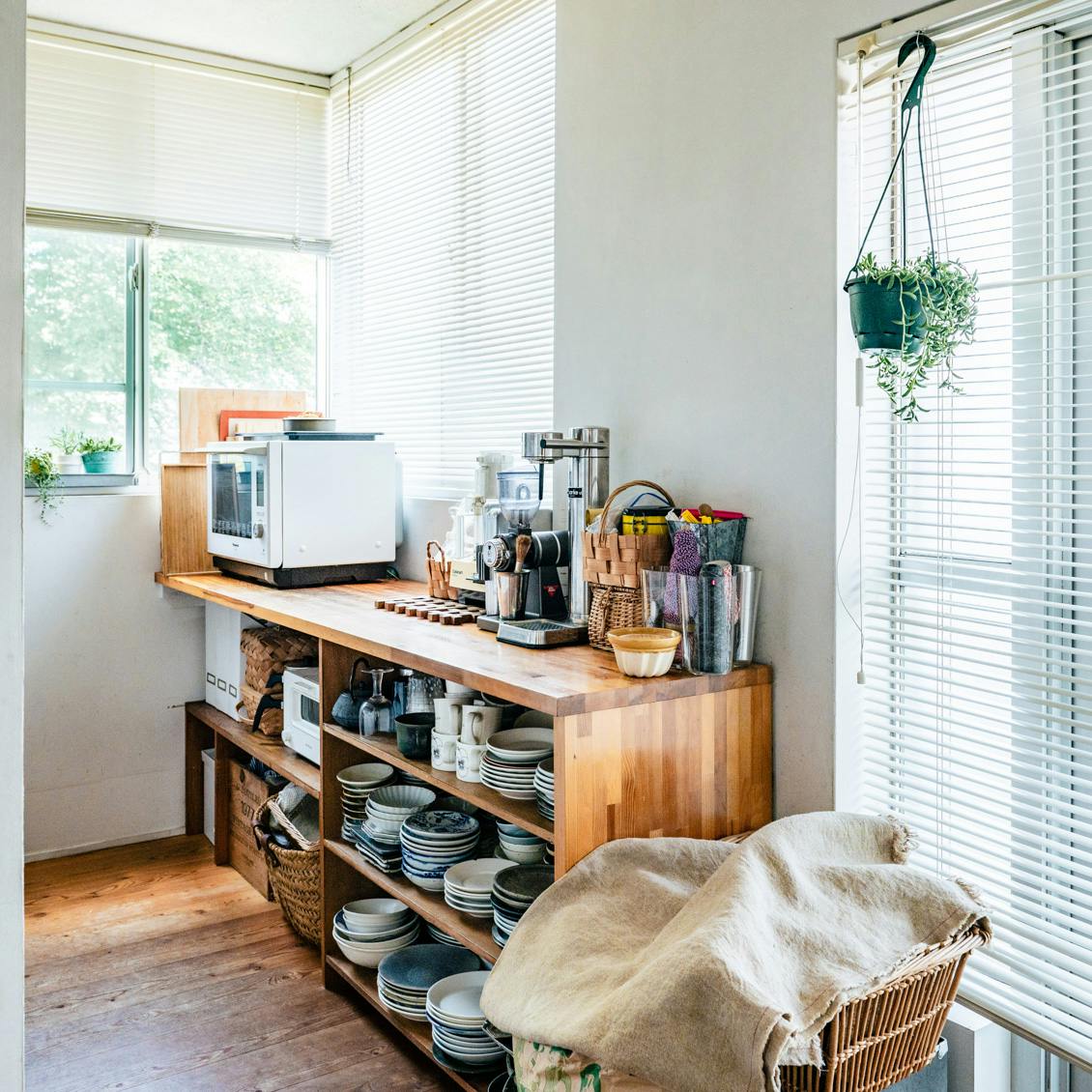 0386.jpg1.jpg?auto=format,