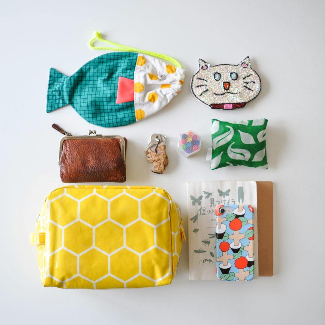 新品未使用　ハンドメイド　バック　北欧暮らしの道具箱　クラスカ　キャトルセゾン DSC_1380.jpg?auto=format,