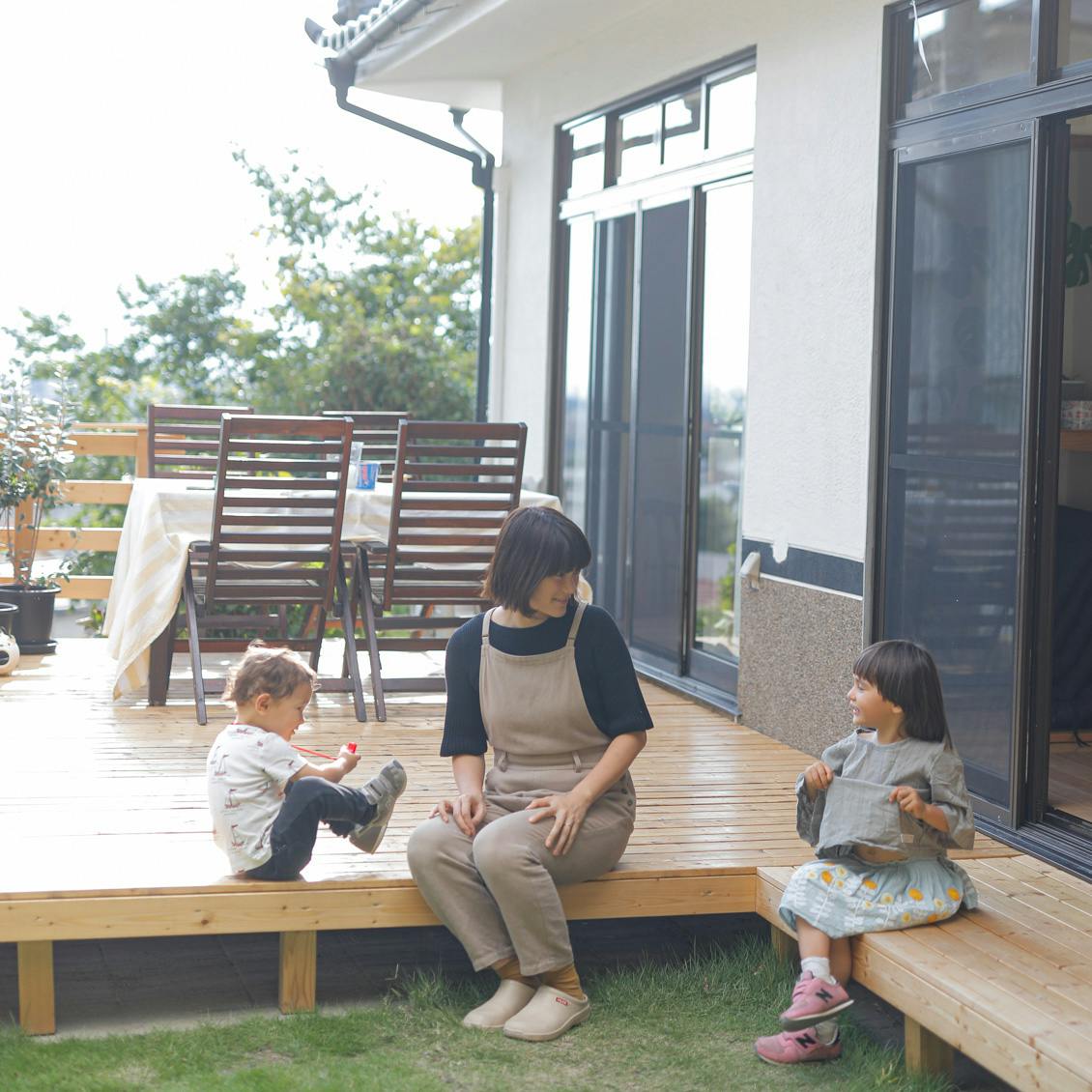 桒原さやかのエッセイ『暮らしのみずうみ - 松本便り』 - 北欧、暮らし