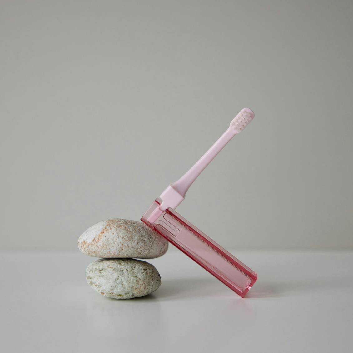 スタッフのお買いもの】ちょっかく歯ブラシが、便利です - 北欧