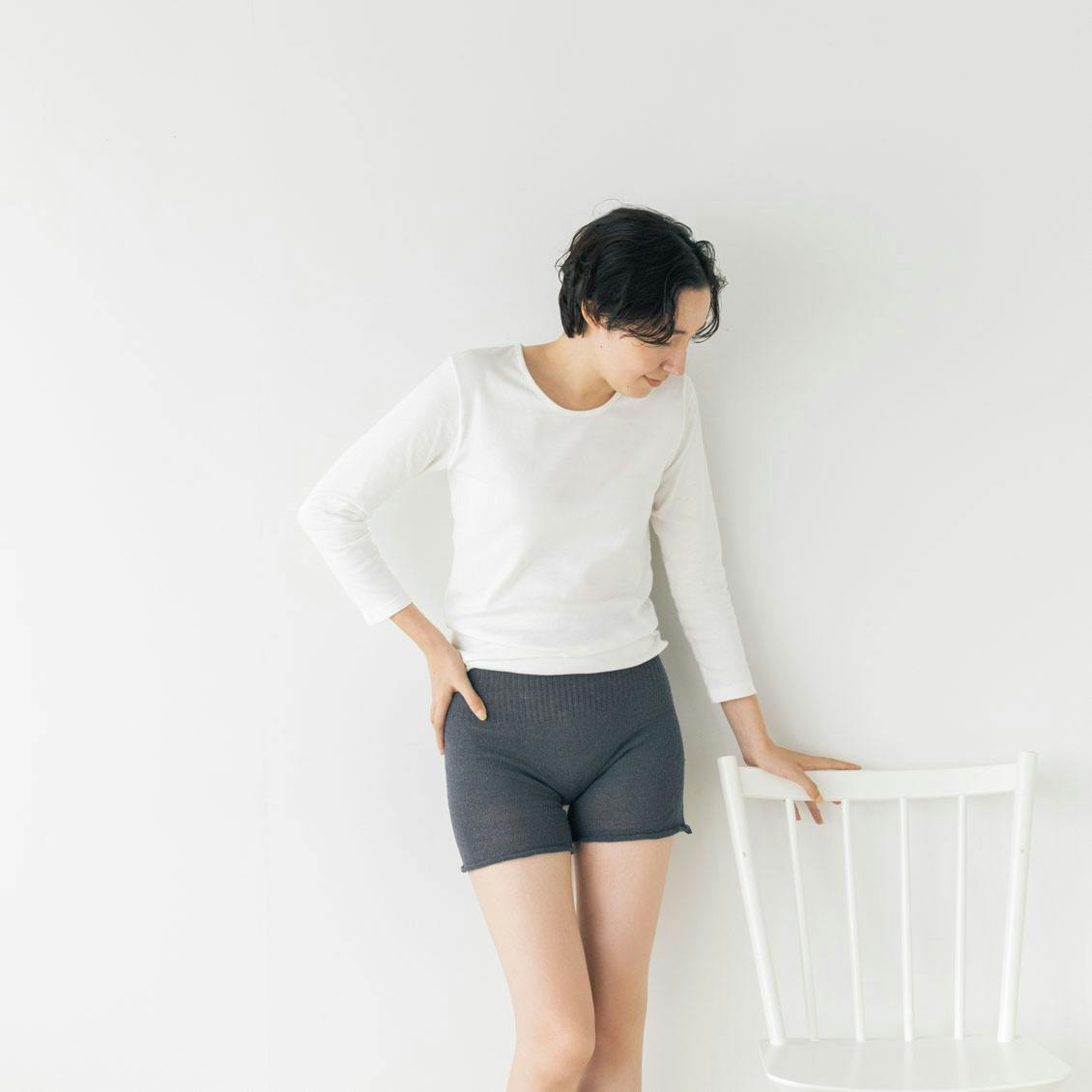 バイヤー裏話】あたたかく、蒸れにくい。毎日使いたい、シルク素材の