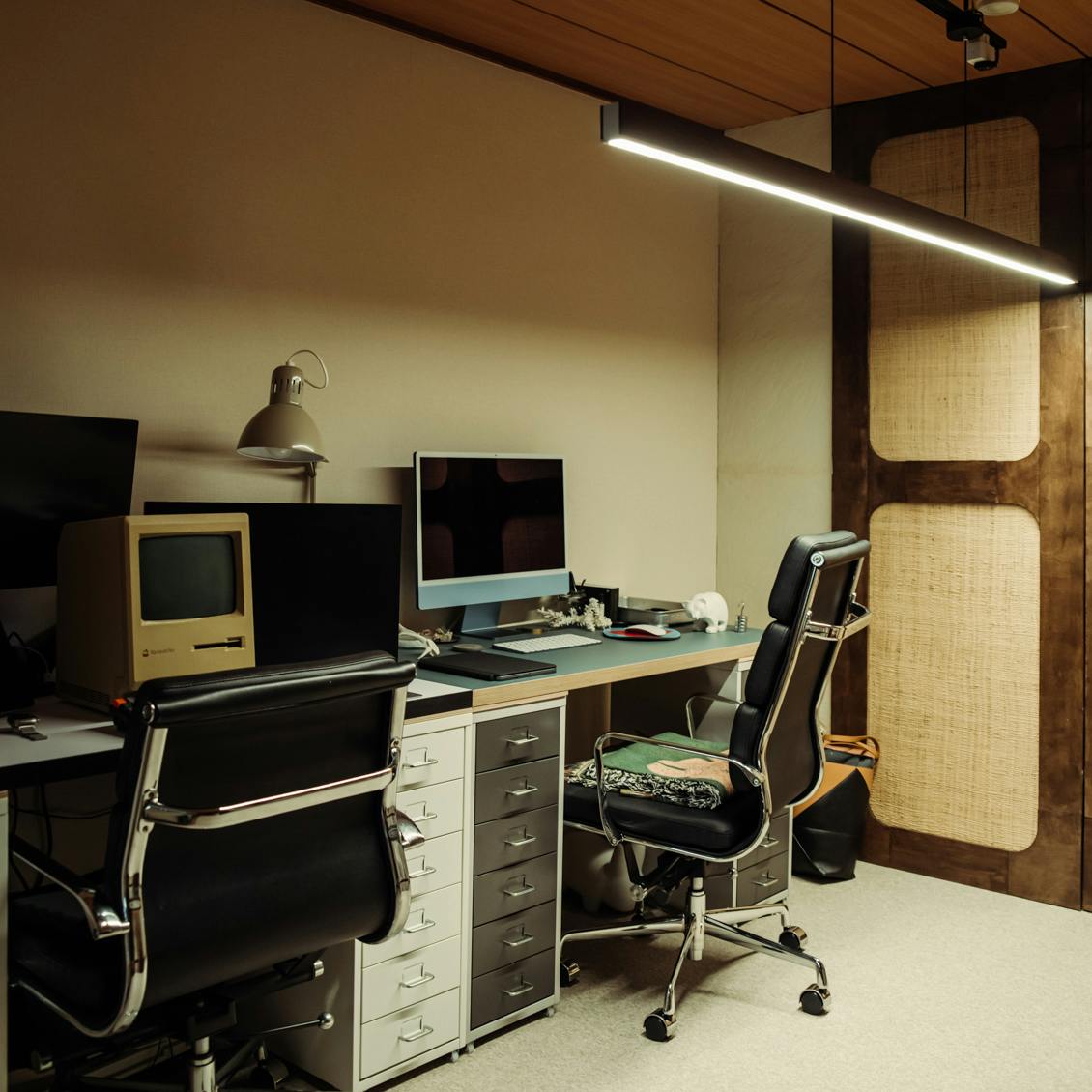 01401.jpg?auto=format,compress