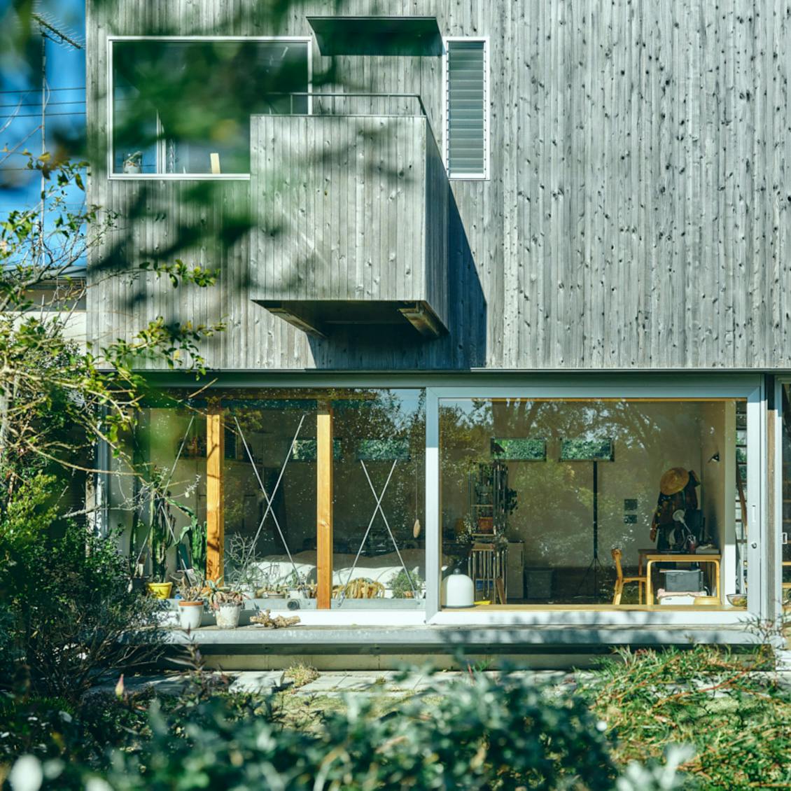 241128_0161-11.jpg?auto=format