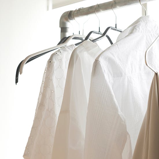 わたしらしい白って 白シャツの着こなし方や伊藤まさこさんの選び方 北欧 暮らしの道具店