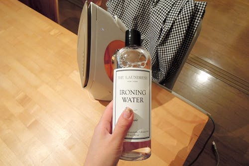 スタッフの愛用品 ザ ランドレス アイロン用リネンウォーター クラシック 北欧 暮らしの道具店
