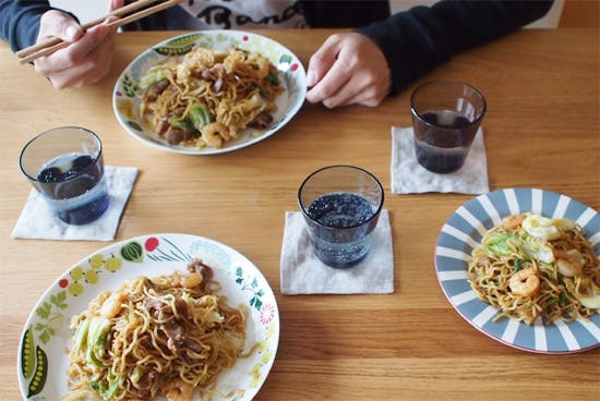 煮物や和食の盛り付けに スタッフ愛用のお皿と定番食器 北欧 暮らしの道具店