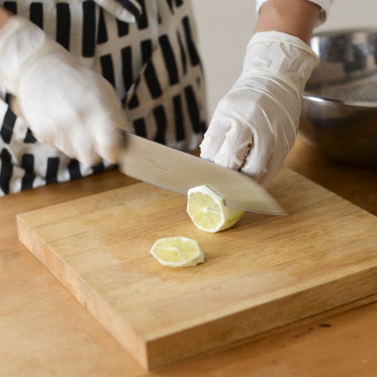 レモンを砂糖に漬けるだけ 自家製レモンシロップの作り方 北欧 暮らしの道具店