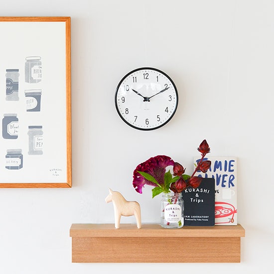 無印良品の飾り棚を使った おしゃれな飾り方レッスン 北欧 暮らしの道具店