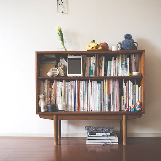 特集｜バイヤー加藤のお宅訪問！】第1話：ヴィンテージ家具がそろう