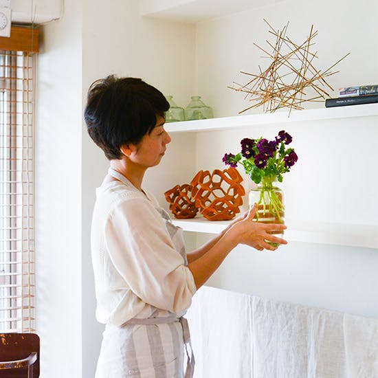 特集|お花と上手に暮らすコツ】第3回:インテリアに合わせやすい 特集|お花と上手に暮らすコツ】第3回:インテリアに合わせやすい