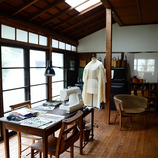 特集 Flwデザイナー 大橋利枝子さん 着るその人に 想いを馳せる服づくり 北欧 暮らしの道具店