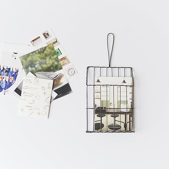 新商品】増えていく紙類をかわいく収納。ワイヤーレターラックが新登場