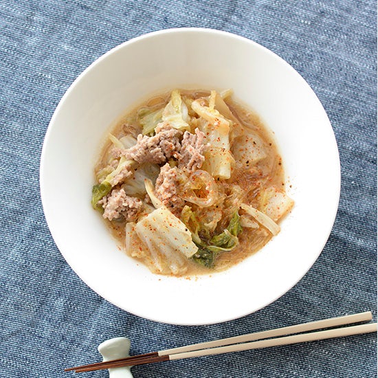 野菜たっぷりで温まる 白菜とひき肉の味噌煮込み 北欧 暮らしの道具店 野菜たっぷりで温まる 白菜とひき肉の味噌煮込み 北欧 暮らしの道具店