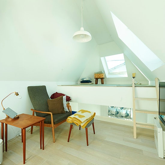 北欧ヴィンテージ家具のあるリビングのインテリア実例 北欧 暮らしの道具店