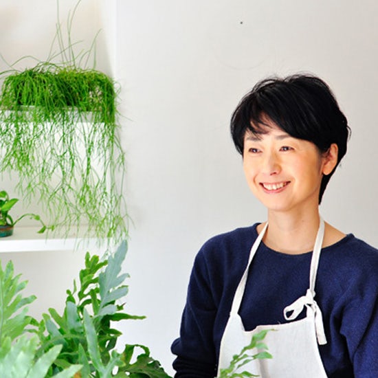 結婚 出産を経てコミュニケーションが苦手な自分も 仕事との向き合い方も変わった 北欧 暮らしの道具店 結婚 出産を経てコミュニケーションが苦手な自分も 仕事との向き合い方も変わった 北欧 暮らしの道具店