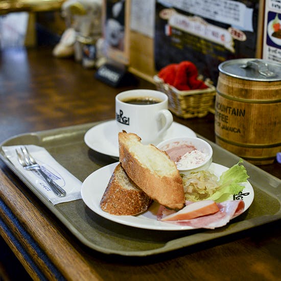 新宿BERG（ベルク）に何度も通いたくなる理由。 - 北欧、暮らしの道具店