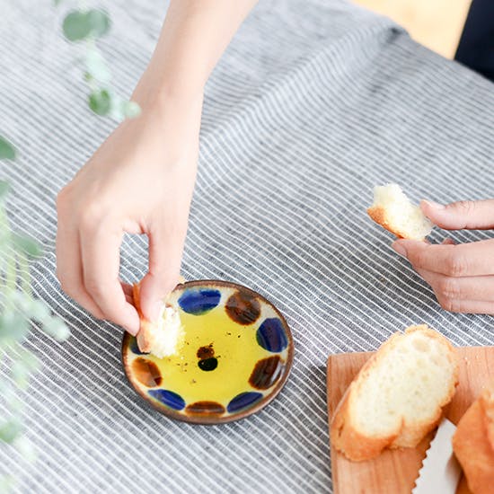 新商品】やっと見つけた！モダンで食卓に馴染む、やちむんの器
