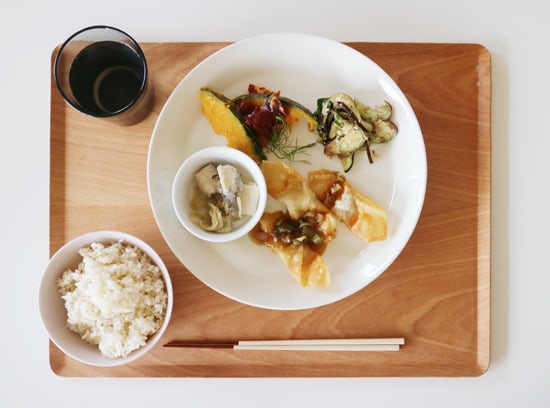 クラシコムの社員食堂 プルーンがおかずに 深海魚 ゲンゲ が社食に 北欧 暮らしの道具店 クラシコムの社員食堂 プルーンがおかずに 深海魚 ゲンゲ が社食に 北欧 暮らしの道具店