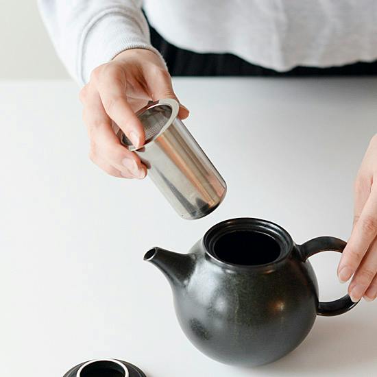 新商品】手仕事の温もりをほどよく残した、まぁるいフォルムの