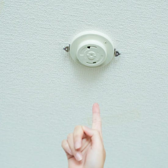 照明の取り付け方と選び方 蛍光灯を替えて部屋をおしゃれに 北欧 暮らしの道具店