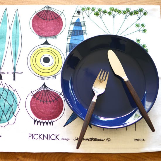 文字の少ない本屋 おもてなし上手の第一歩 テーブルコーディネートをマスターしたい 北欧 暮らしの道具店