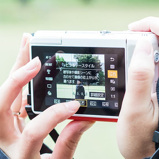 Canon EOS M10＋ レンズ計3点 説明文と写真を良くご覧ください Canon