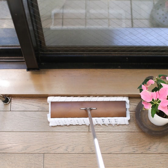 毎日の床掃除に 見た目も使い勝手よしのtidyフローリングワイパー 北欧 暮らしの道具店 毎日の床掃除に 見た目も使い勝手よしのtidyフローリングワイパー 北欧 暮らしの道具店