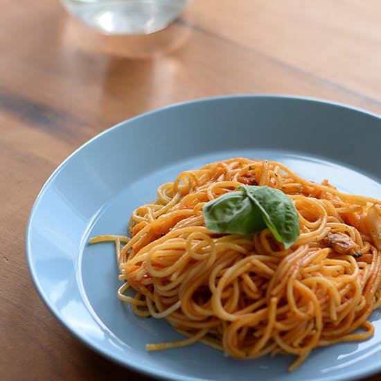 一斉発売】あのティーマに新色ライトブルーが！かもめ食堂のアベック