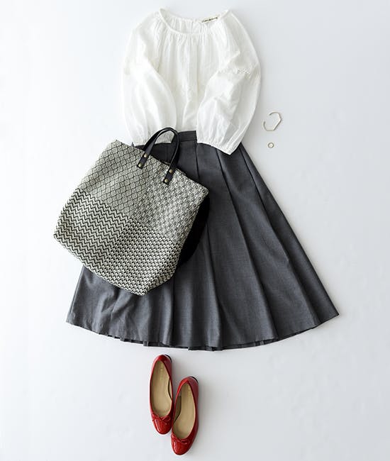 新商品】手しごとの温もりを感じる、ずっと大切にしたいトートバッグに