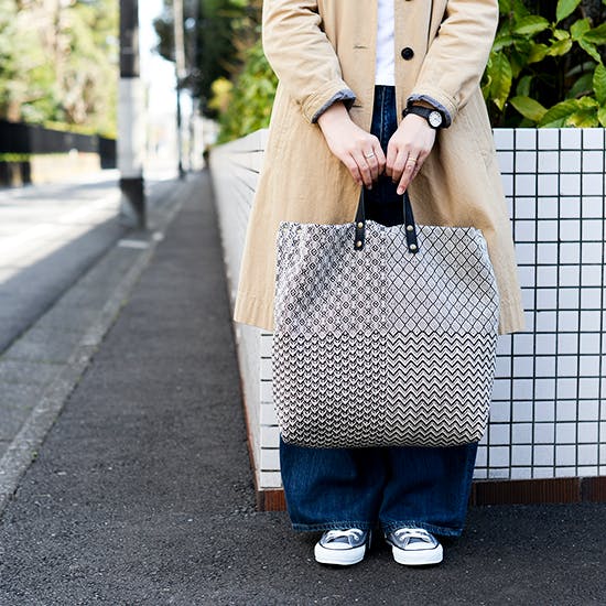完売品✨トロワトン手織りのがま口ハンドバッグ北欧和国分寺定価 完売品✨トロワトン手織りのがま口ハンドバッグ北欧和国分寺定価