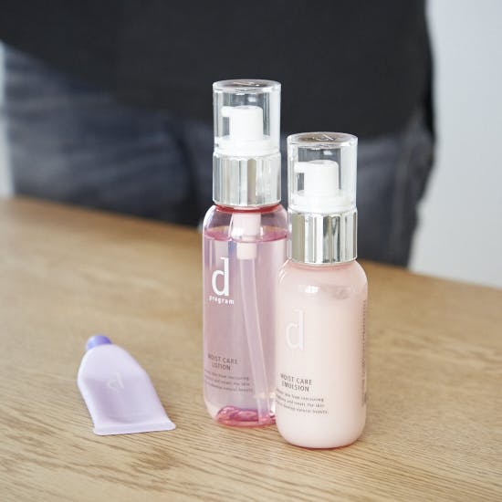 メイクの下準備。大人に似合うコスメ選びと、スキンケアのポイント 北欧、暮らしの道具店