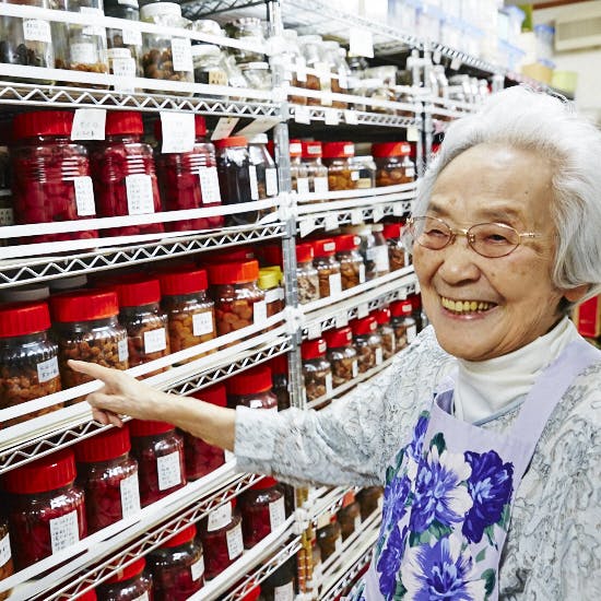 梅干し第一人者！96歳・藤巻あつこさんの梅仕事 - 北欧、暮らし