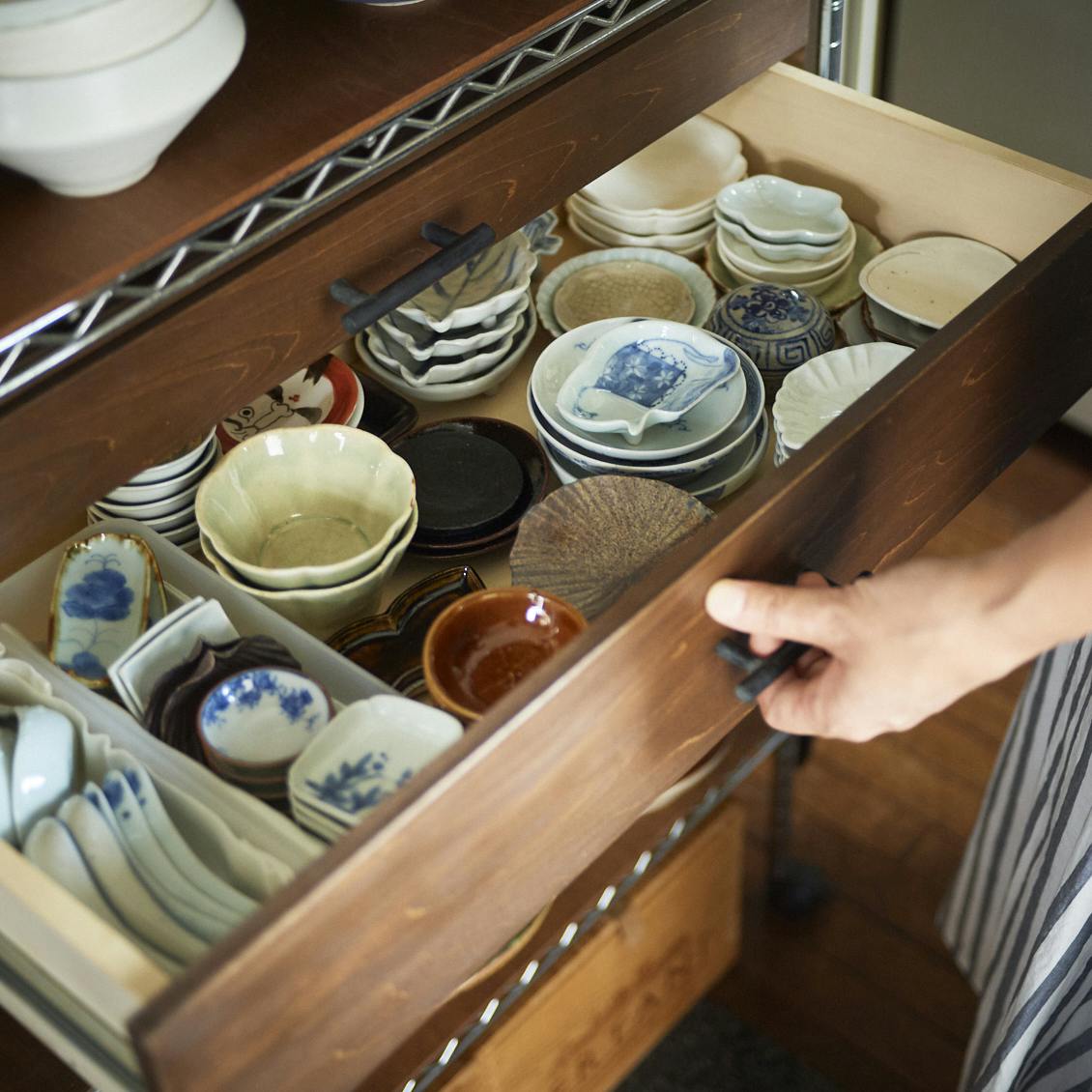 美*青様 食器棚　新生活 楽天市場】食器棚 レンジ台 幅105cm キッチンカウンター 完成品 大川