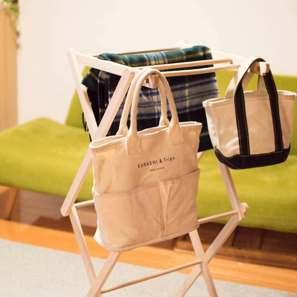 木製折り畳み洗濯物干し　ザラホーム 木製折りたたみ縦型物干し | Zara Home 日本/Japan