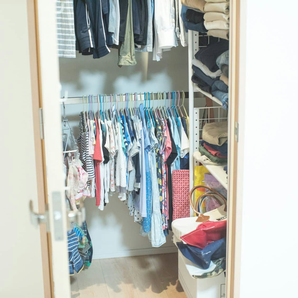 子供服選びどうする サイズ検討や子供服の買い方アイデア 北欧 暮らしの道具店 子供服選びどうする サイズ検討や子供服の買い方アイデア 北欧 暮らしの道具店