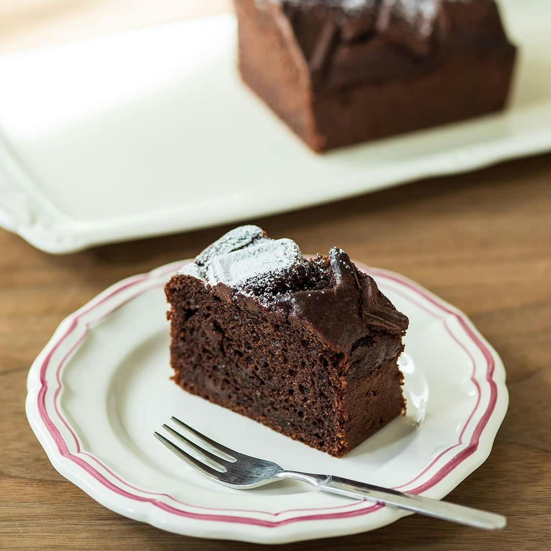 ケーキが一台焼けたなら ワンボウルで混ぜるだけ バターを使わない チョコレートケーキ 北欧 暮らしの道具店