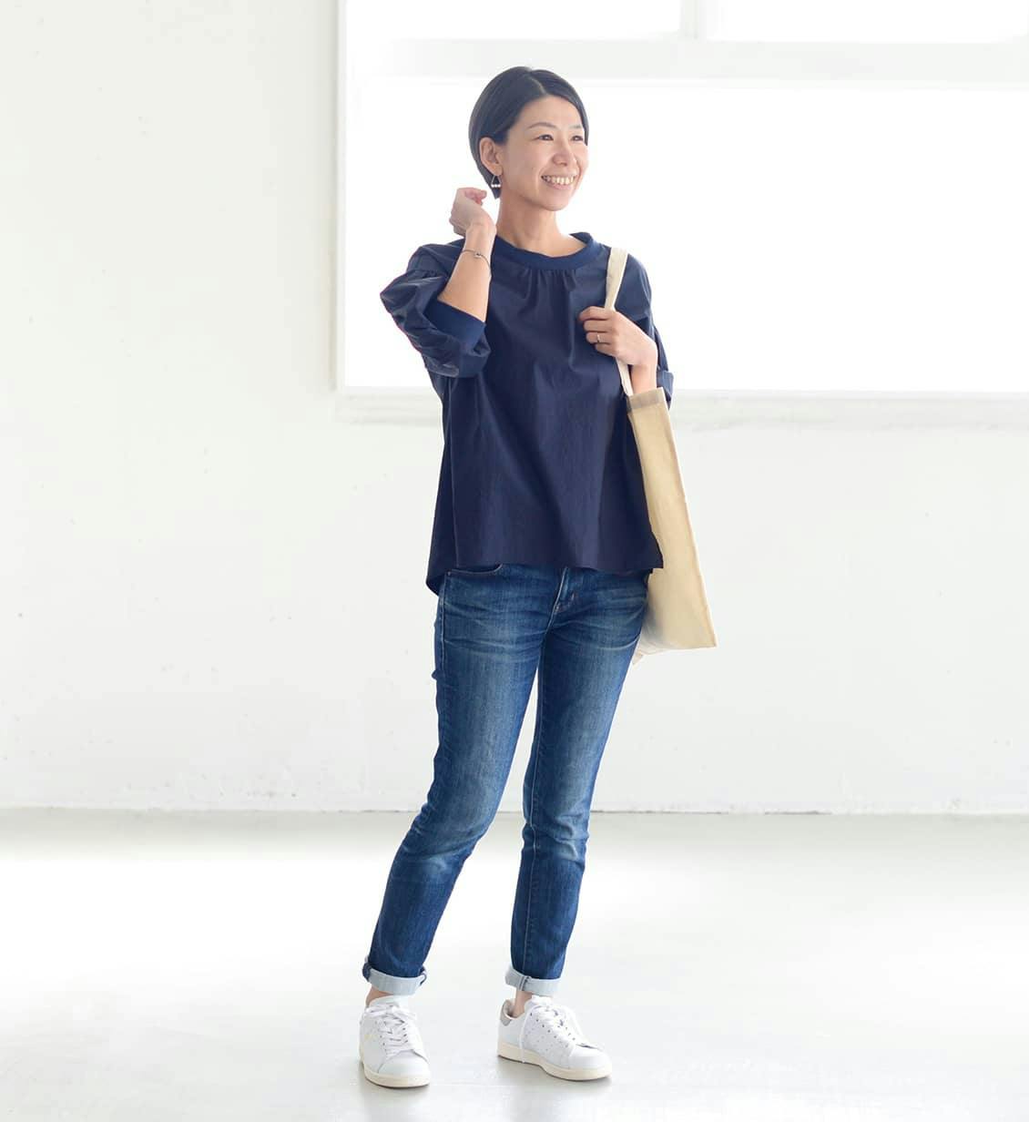 北欧暮らしの道具店 洗いざらしがマイルール 2WAYトップス ネイビー 洗いざらしがマイルール」香菜子さんとつくった2WAYトップス - 北欧