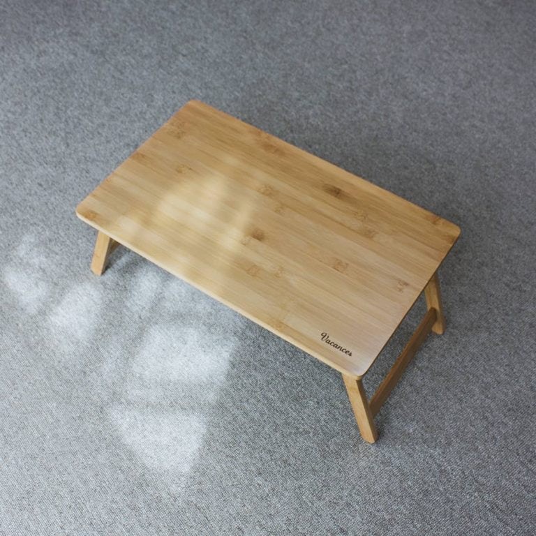 【スタッフの愛用品】外でも居心地のいい空間を。折りたたみ式ローテーブルで楽しむピクニック。 北欧、暮らしの道具店