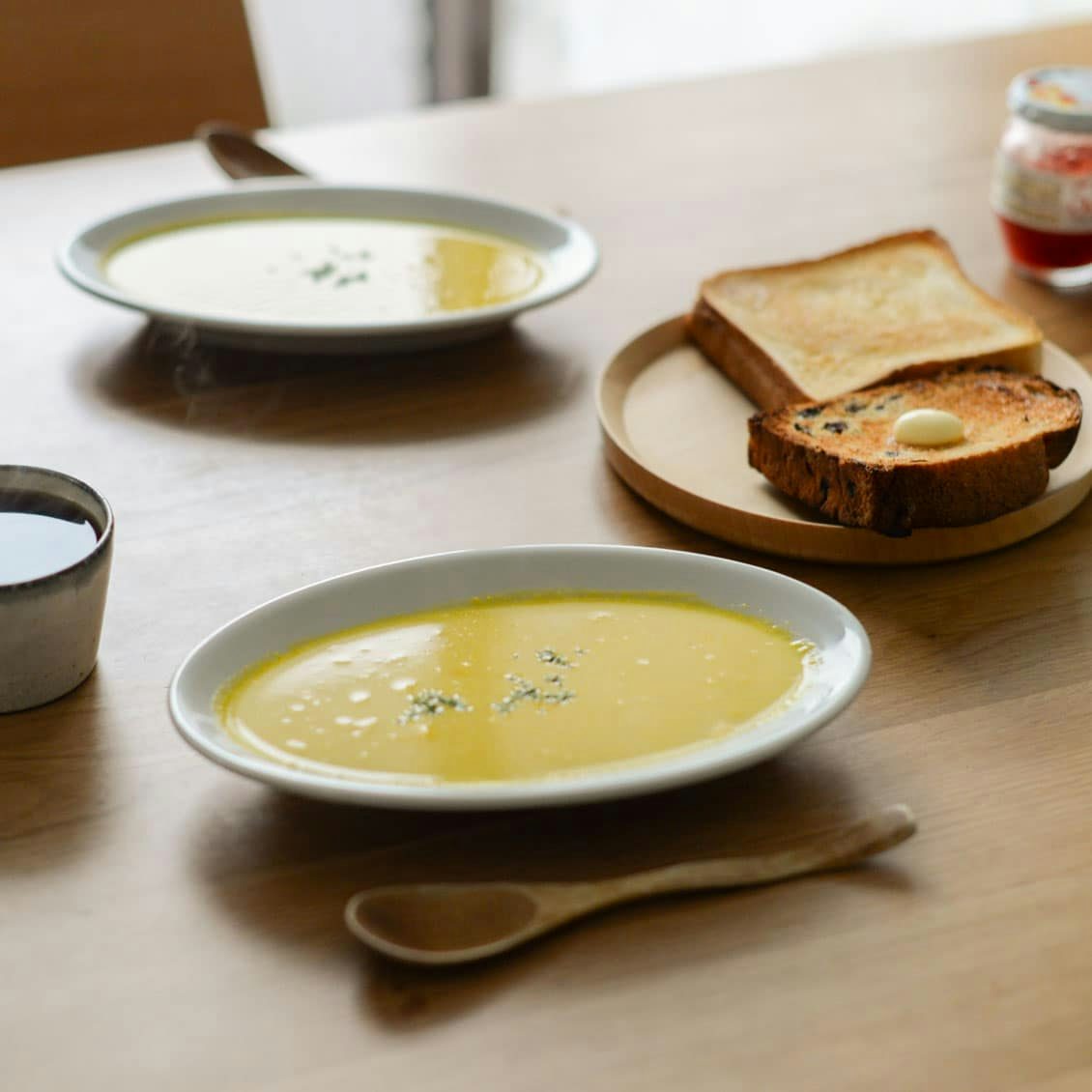 スタッフの愛用品 こんなに使えるお皿 はじめてかもしれません 北欧 暮らしの道具店