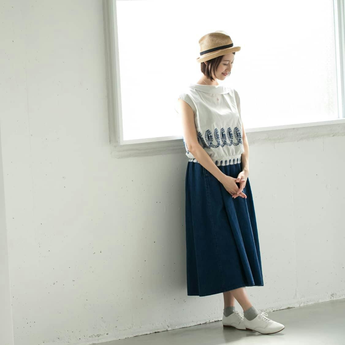 着用レビュー 髪型別で検証 Mature Ha のハット を 3人のスタッフが被ってみました 北欧 暮らしの道具店